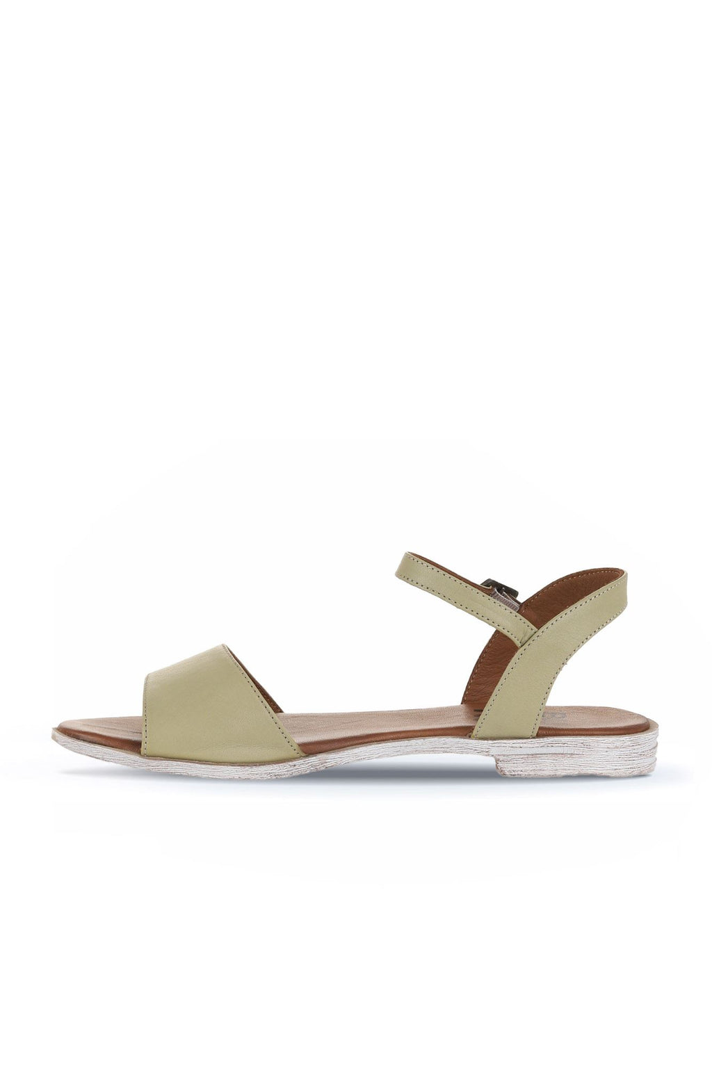 Bueno Women's Leather Flat Sandal