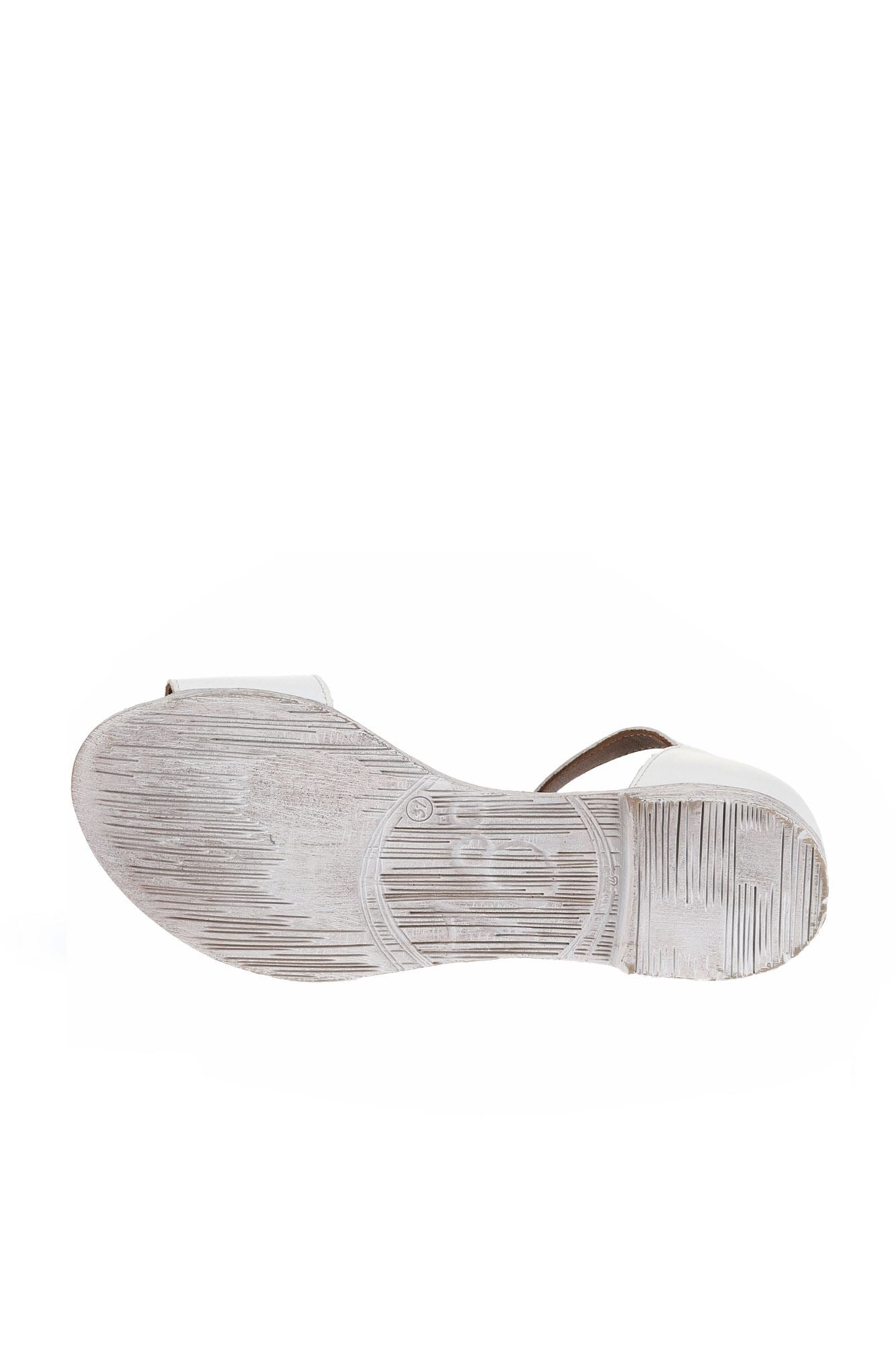 Bueno Women's Leather Flat Sandal