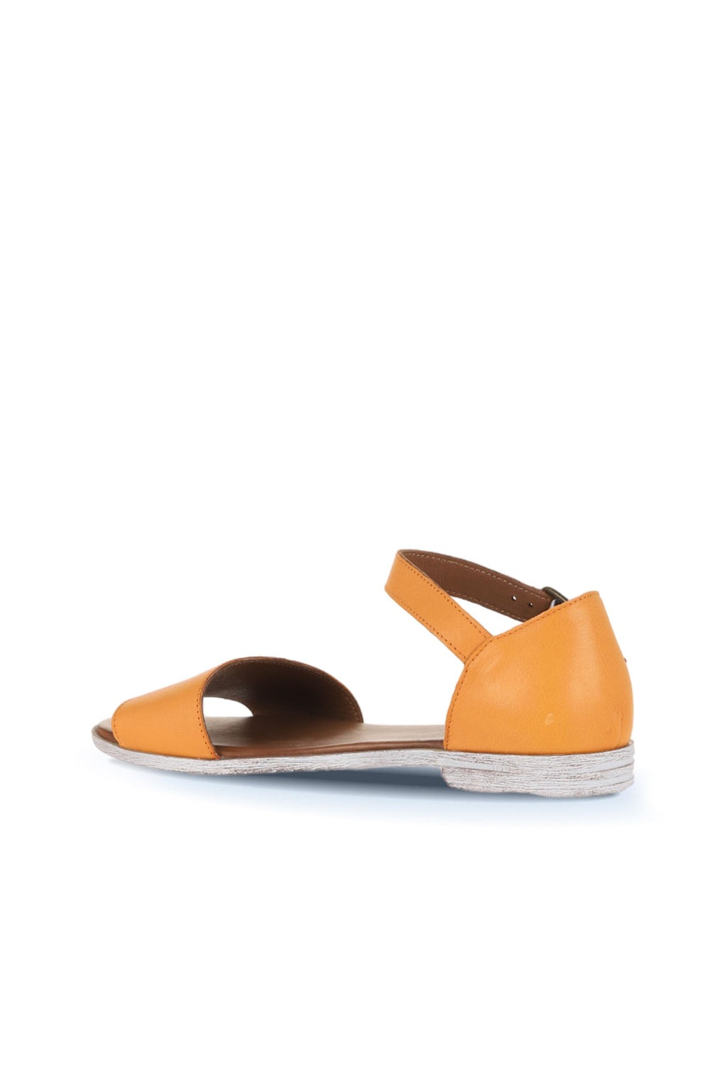 Bueno Women's Leather Flat Sandal