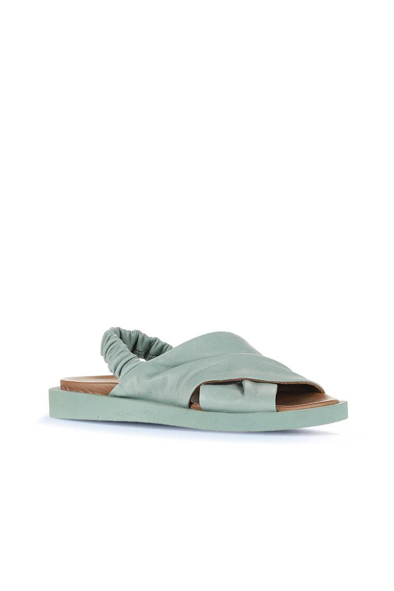 Bueno Women's Leather Flat Sandal