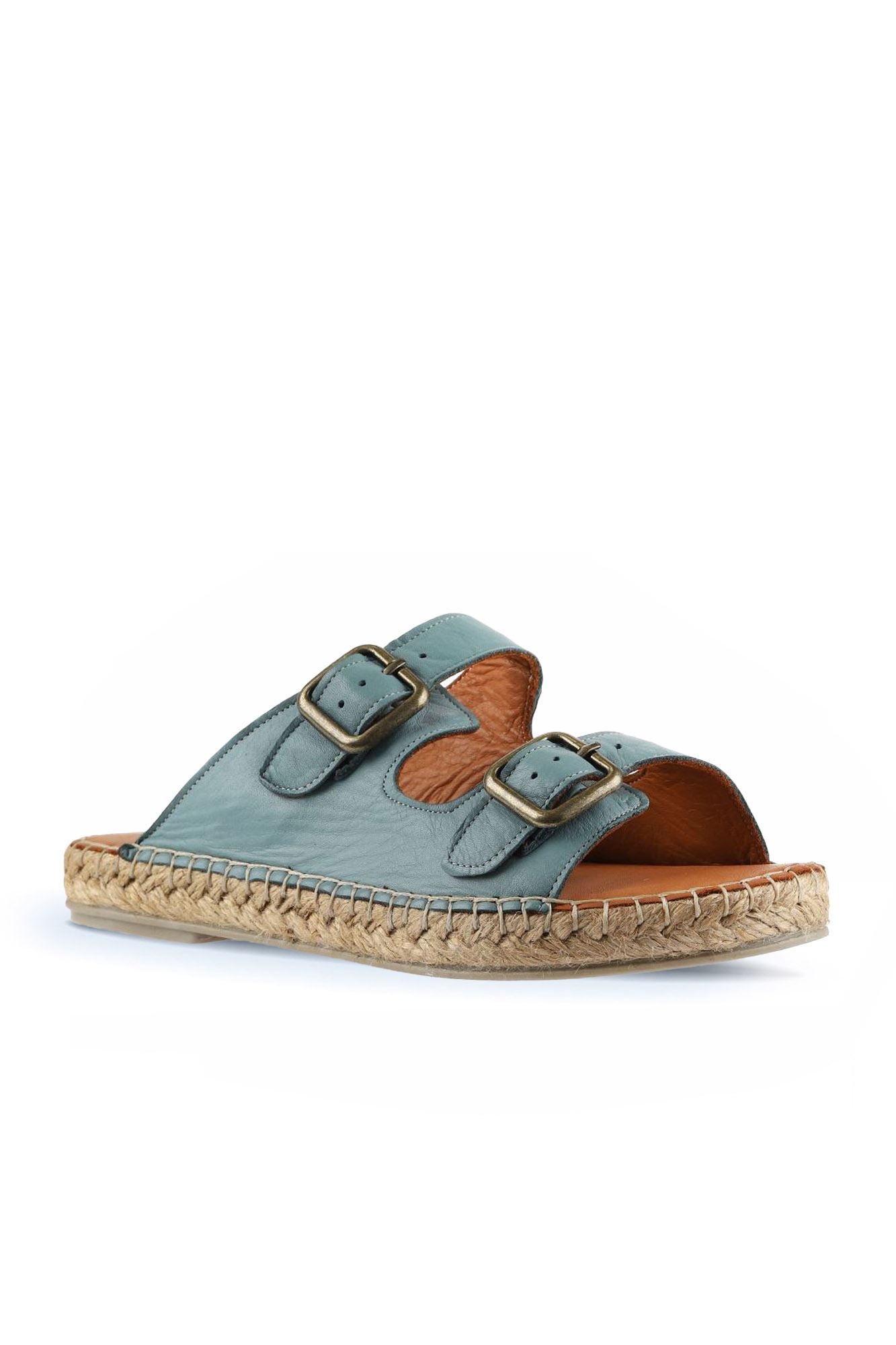 Bueno Women's Leather Flat Slipper