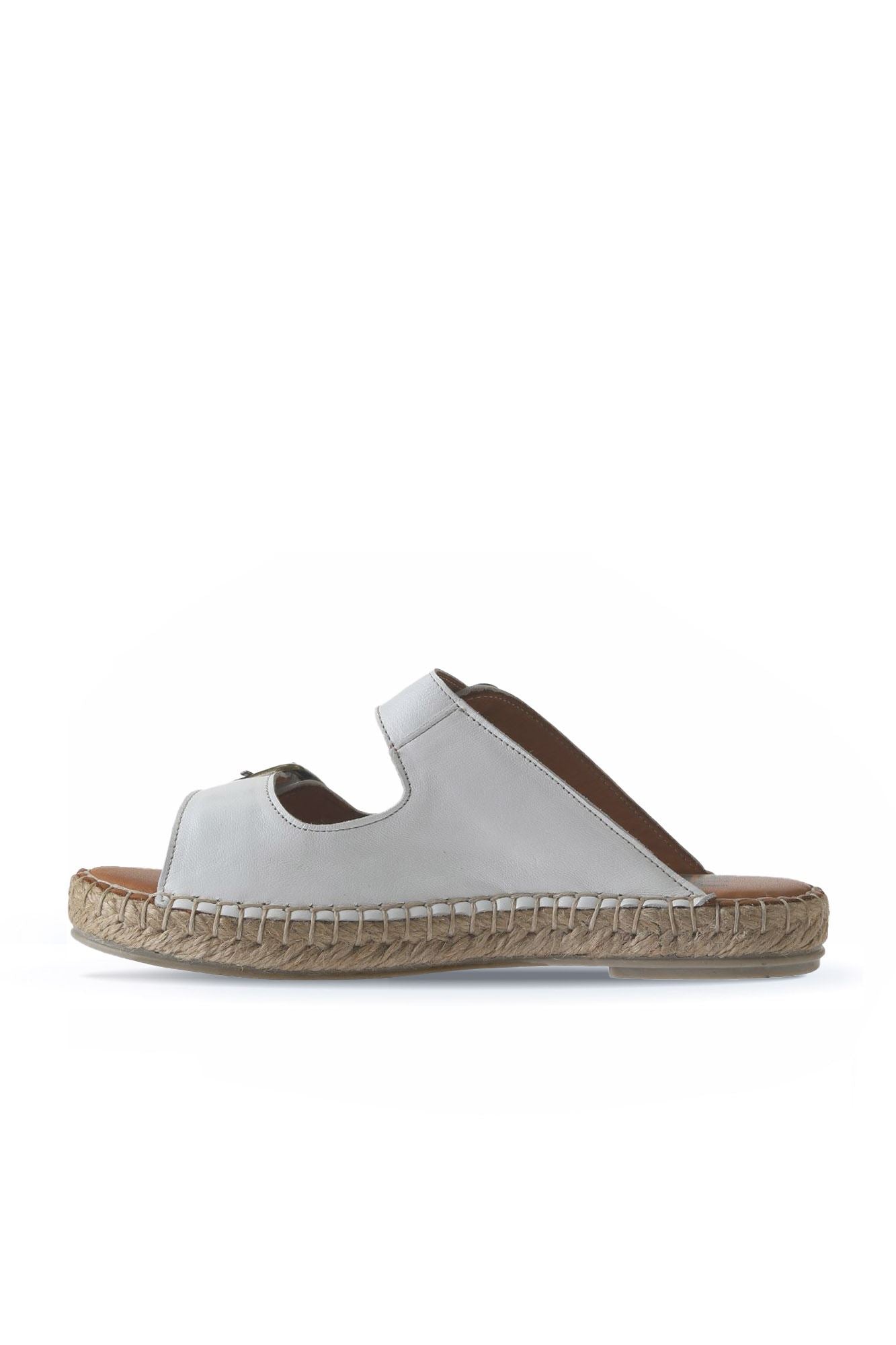 Bueno Women's Leather Flat Slipper