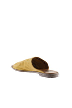 Bueno Women's Leather Flat Slipper