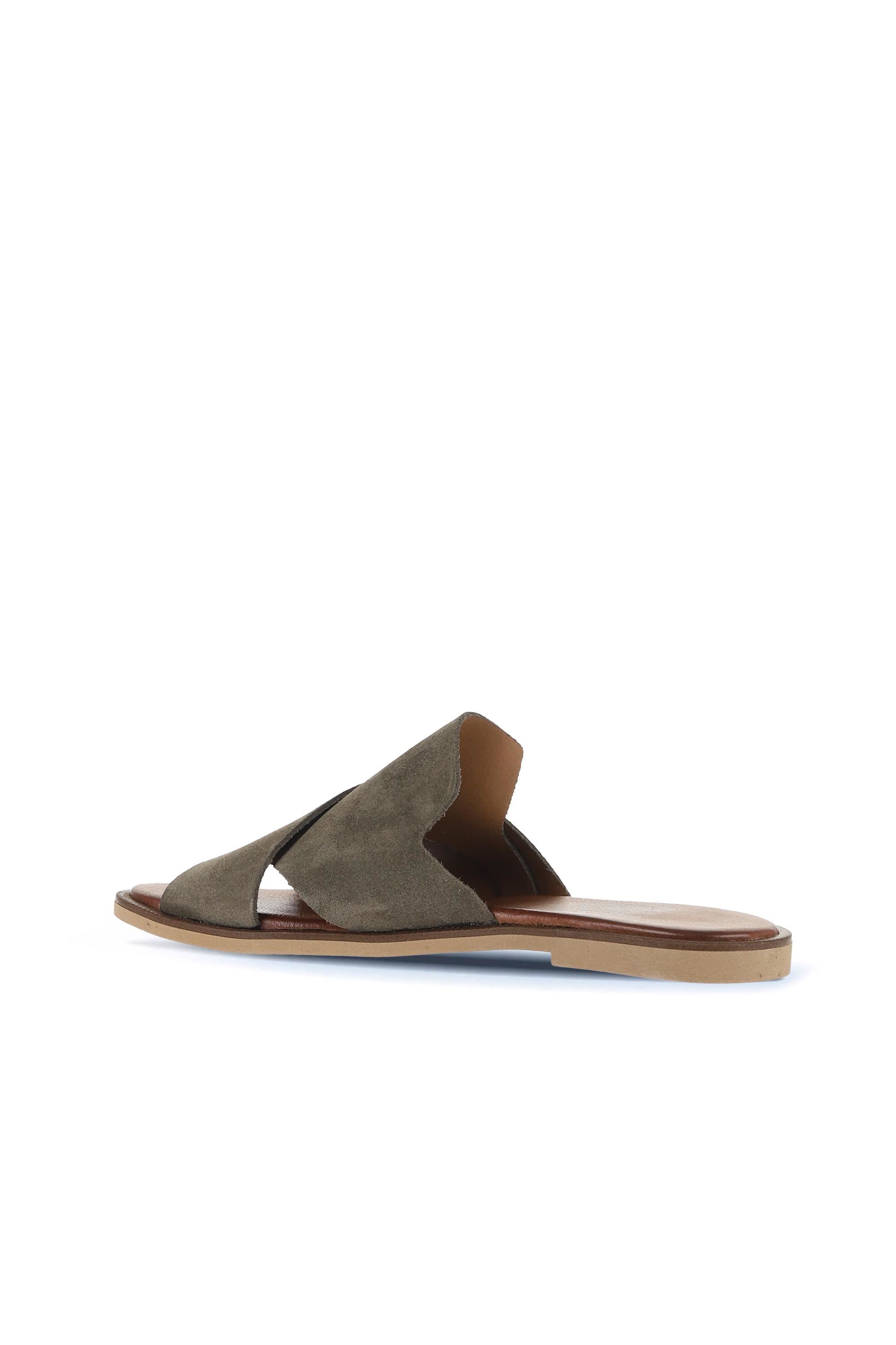 Bueno Women's Leather Flat Slipper