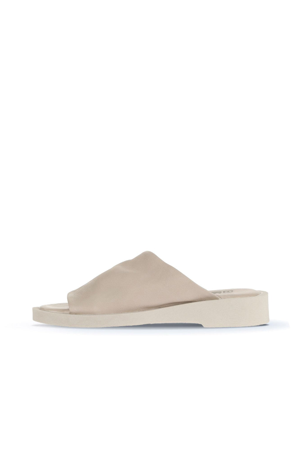 Bueno Women's Leather Flat Slipper