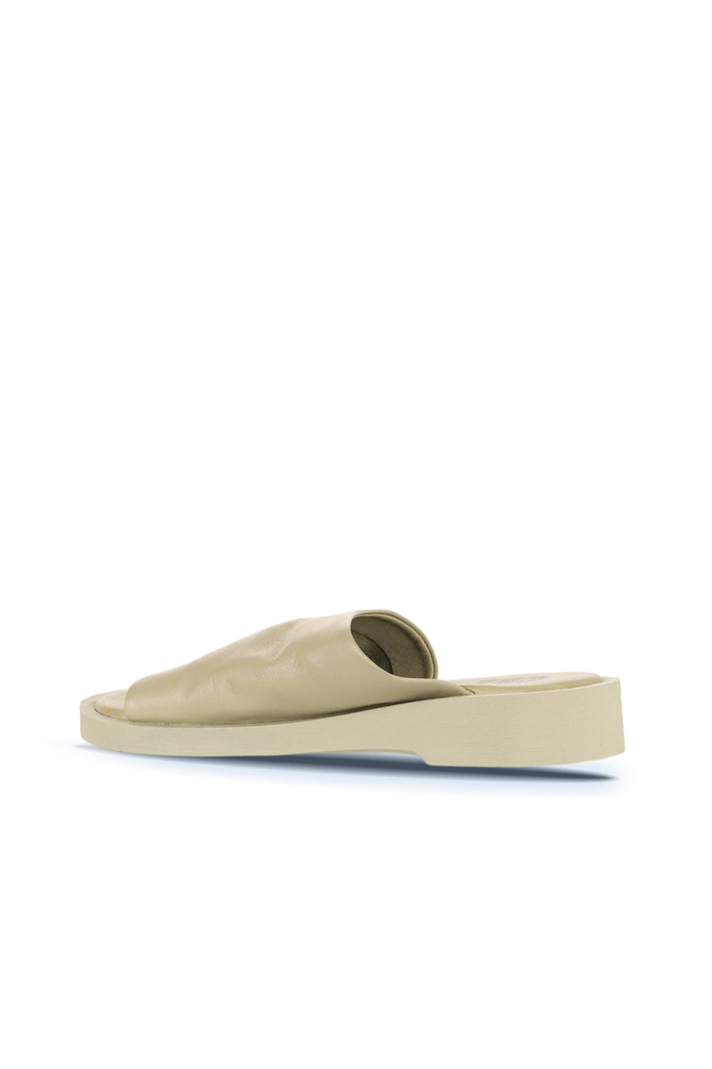 Bueno Women's Leather Flat Slipper