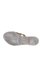 Bueno Women's Leather Flat Slipper