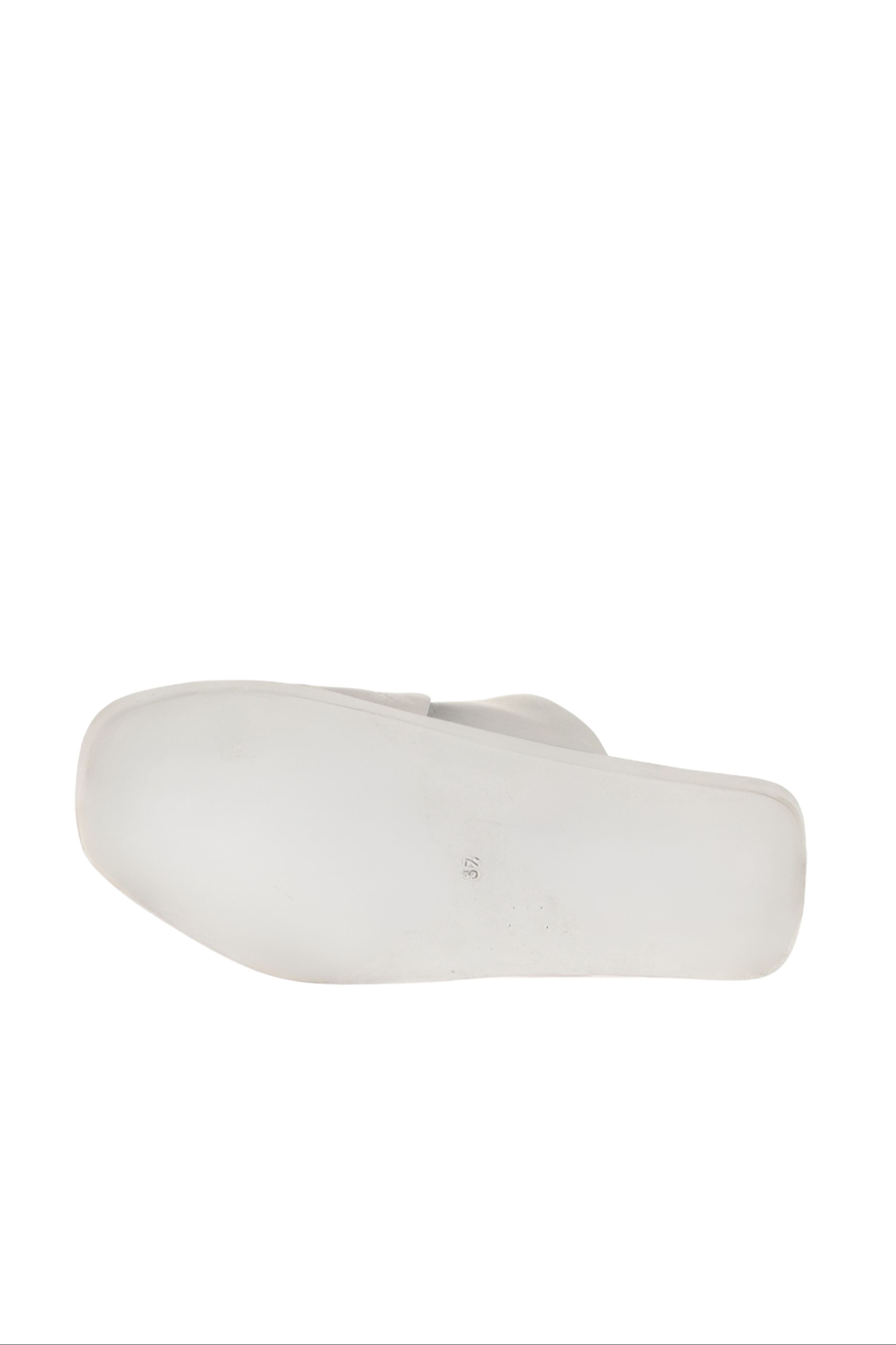 Bueno Women's Leather Flat Slipper