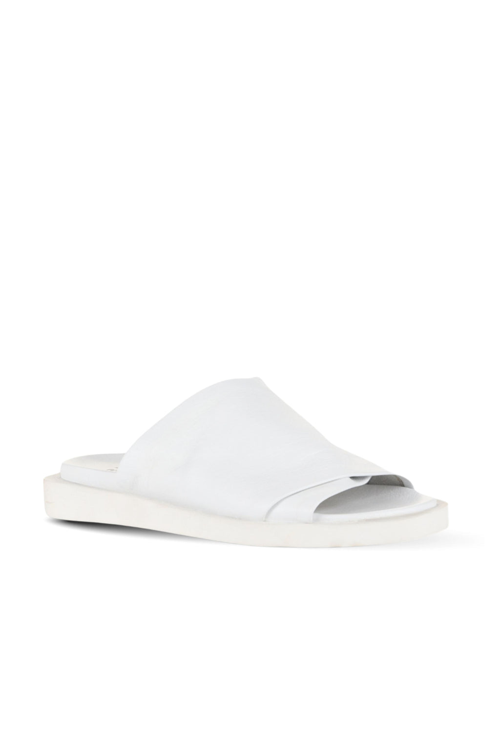 Bueno Women's Leather Flat Slipper