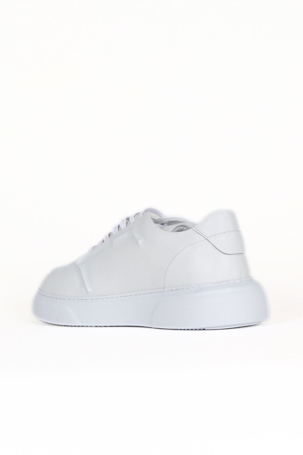 Bueno Men's Leather Sneaker