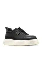 Bueno Men's Leather Sneaker