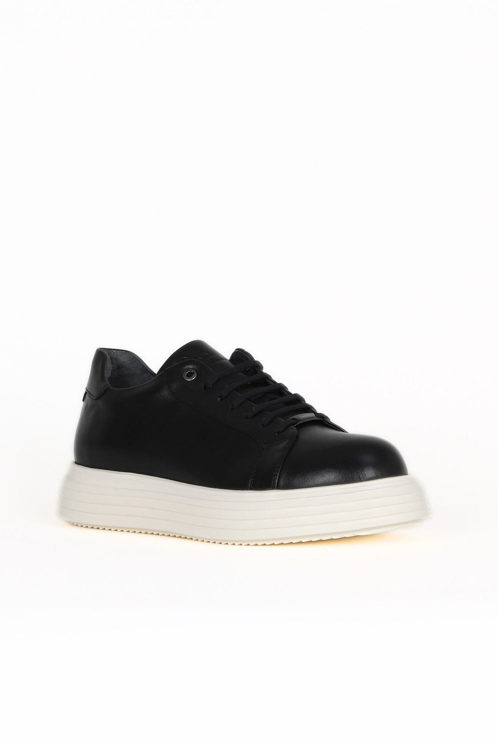 Bueno Men's Leather Sneaker