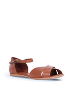 Bueno Women's Leather Flat Sandal