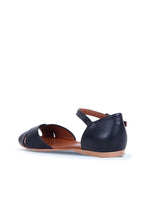 Bueno Women's Leather Flat Sandal