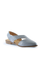 Bueno Women's Leather Flat Sandal