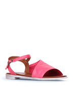 Bueno Women's Leather Flat Sandal