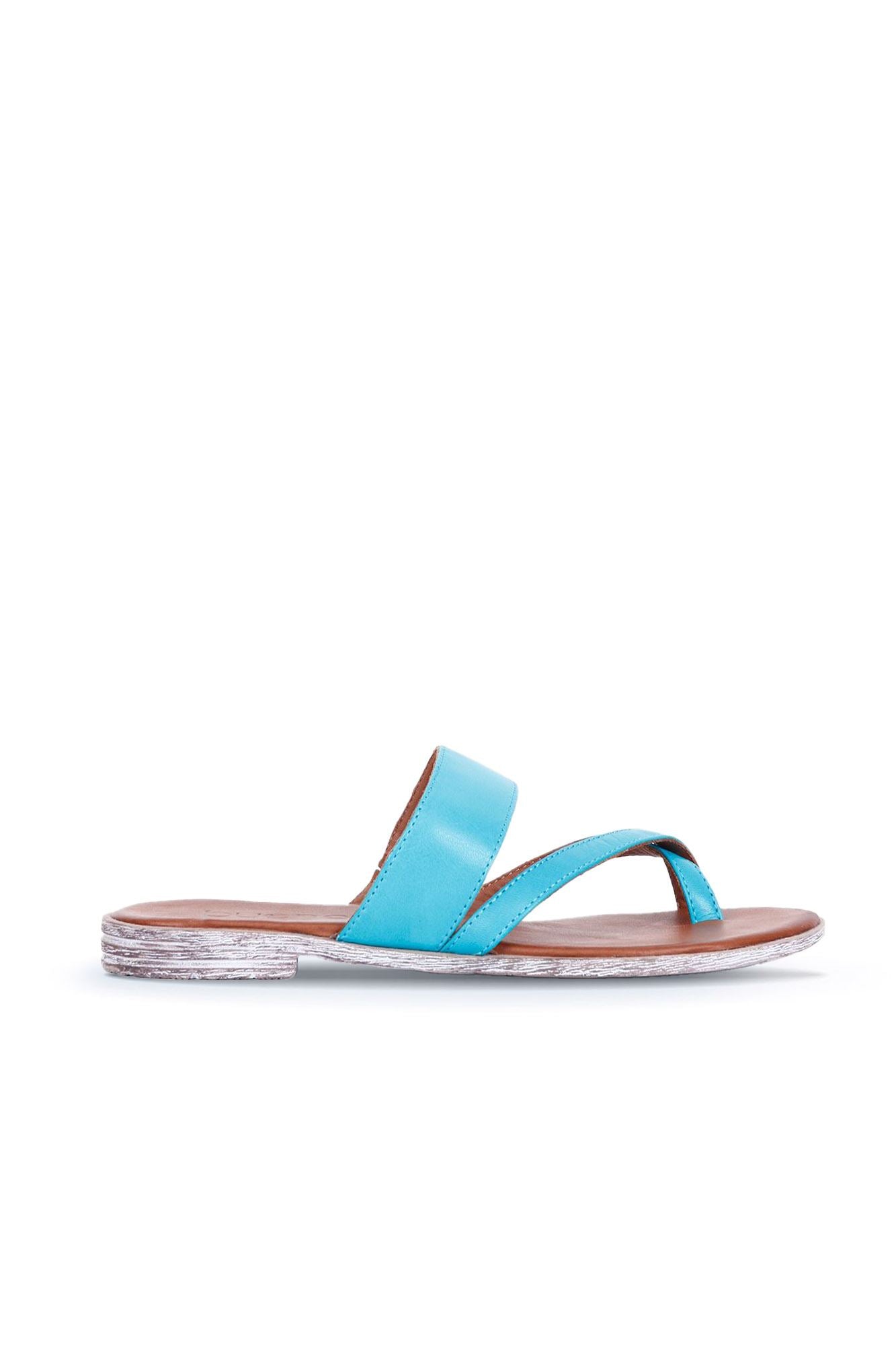 Bueno Women's Leather Flip-Flop Slipper