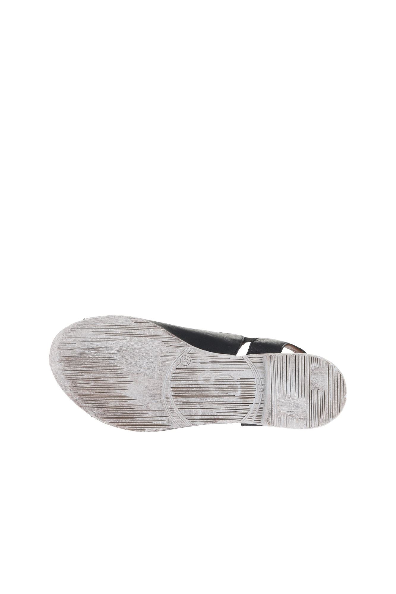 Bueno Women's Leather Flat Sandal