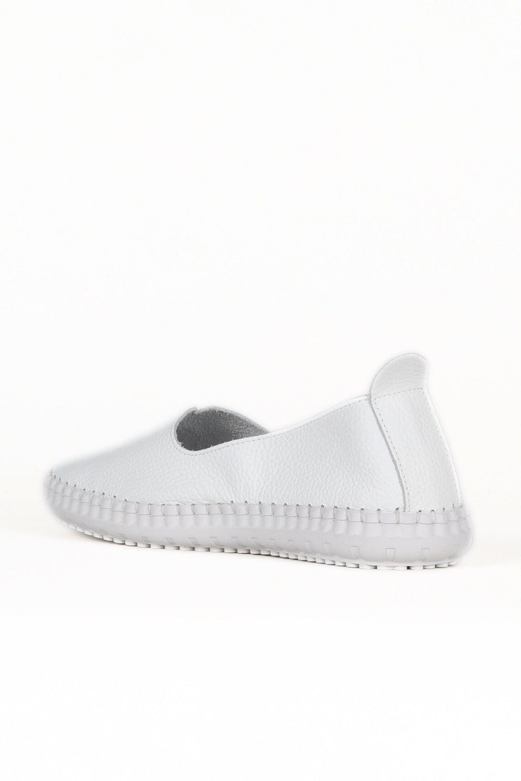 Bueno Women's Leather Ballerina