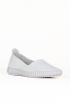 Bueno Women's Leather Ballerina