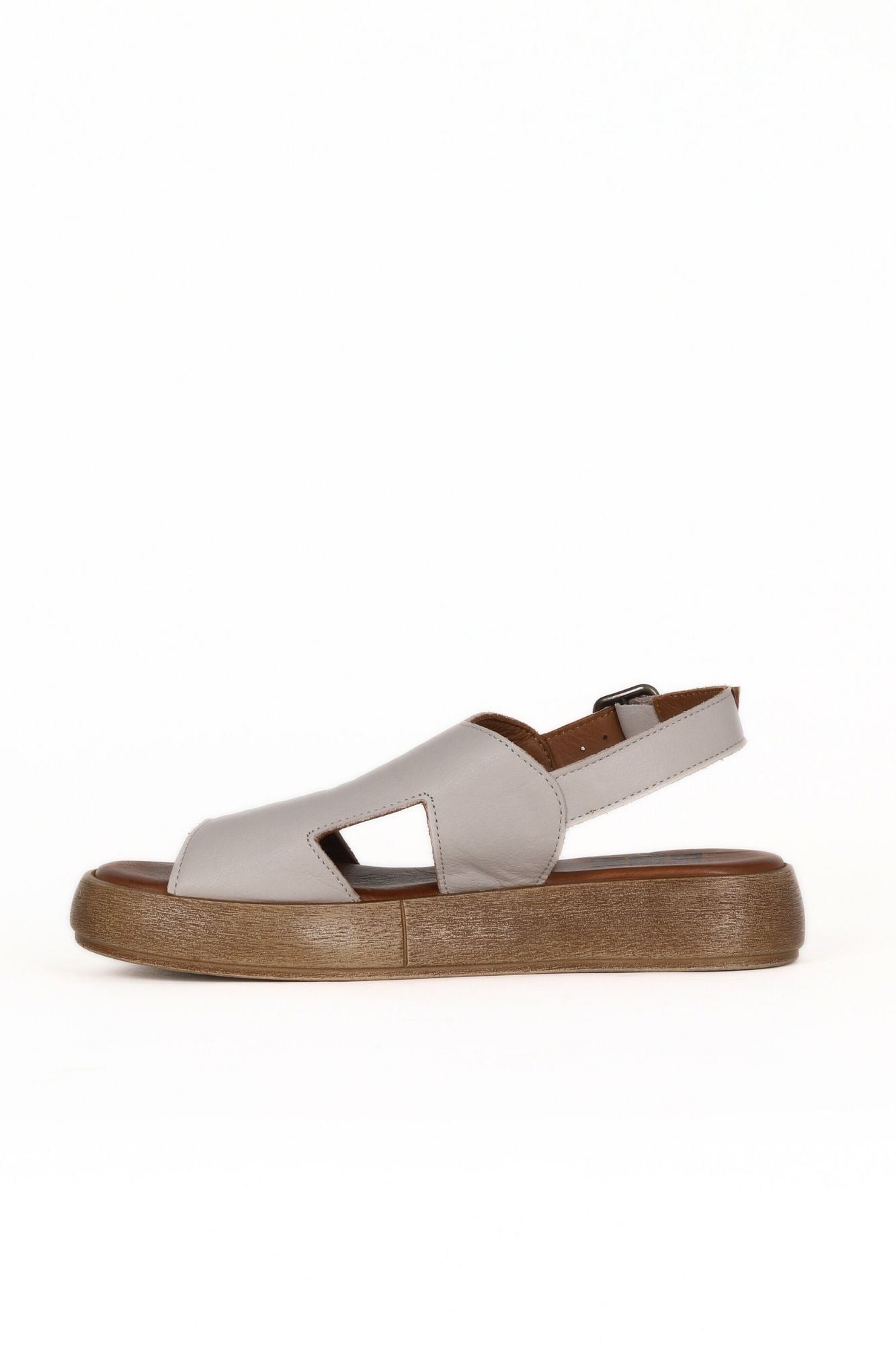 Bueno Women's Leather Flat Sandal