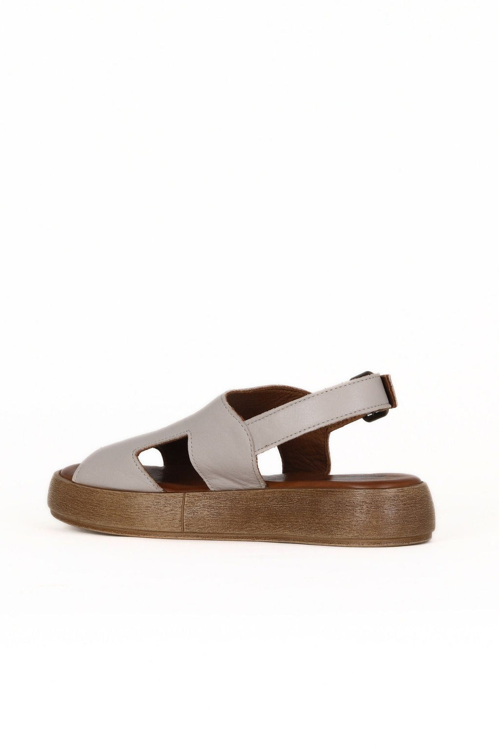 Bueno Women's Leather Flat Sandal