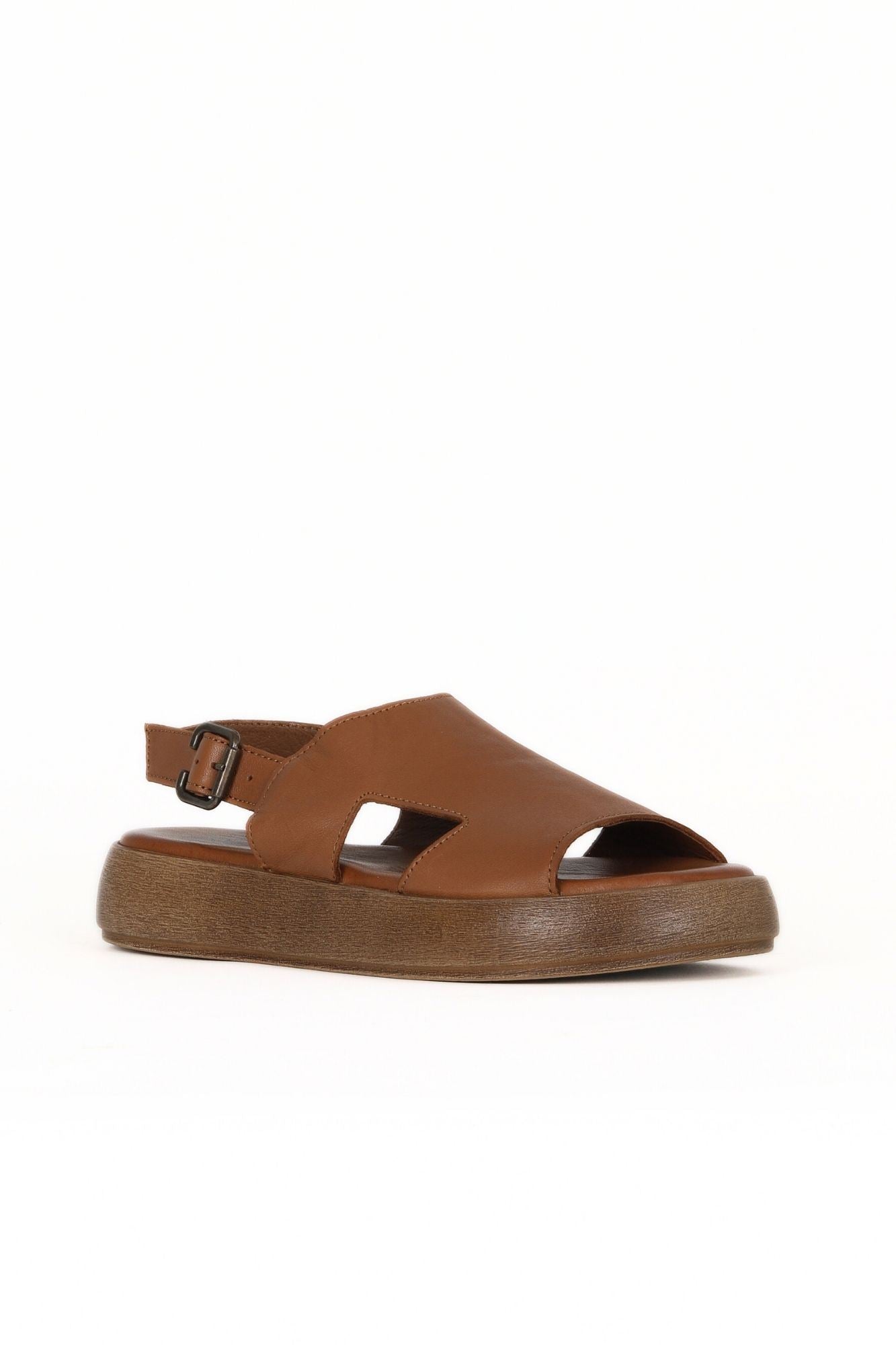 Bueno Women's Leather Flat Sandal