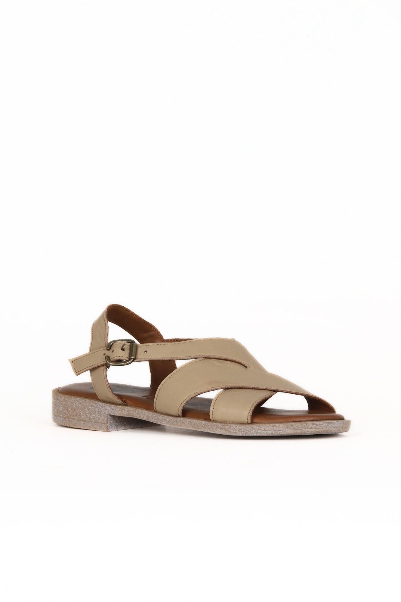 Bueno Women's Leather Flat Sandal