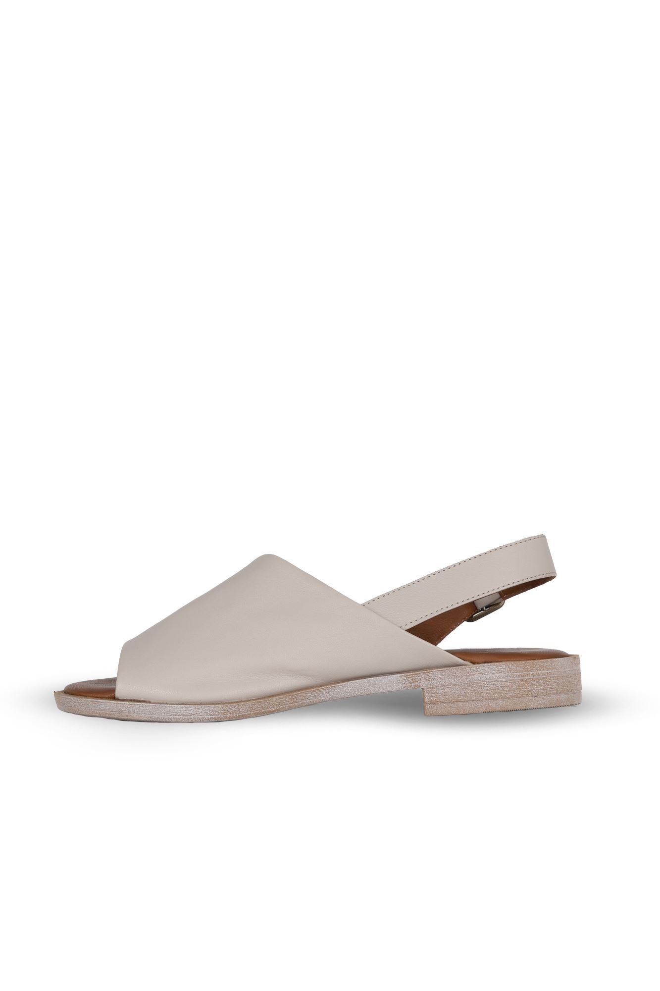 Bueno Women's Leather Flat Sandal