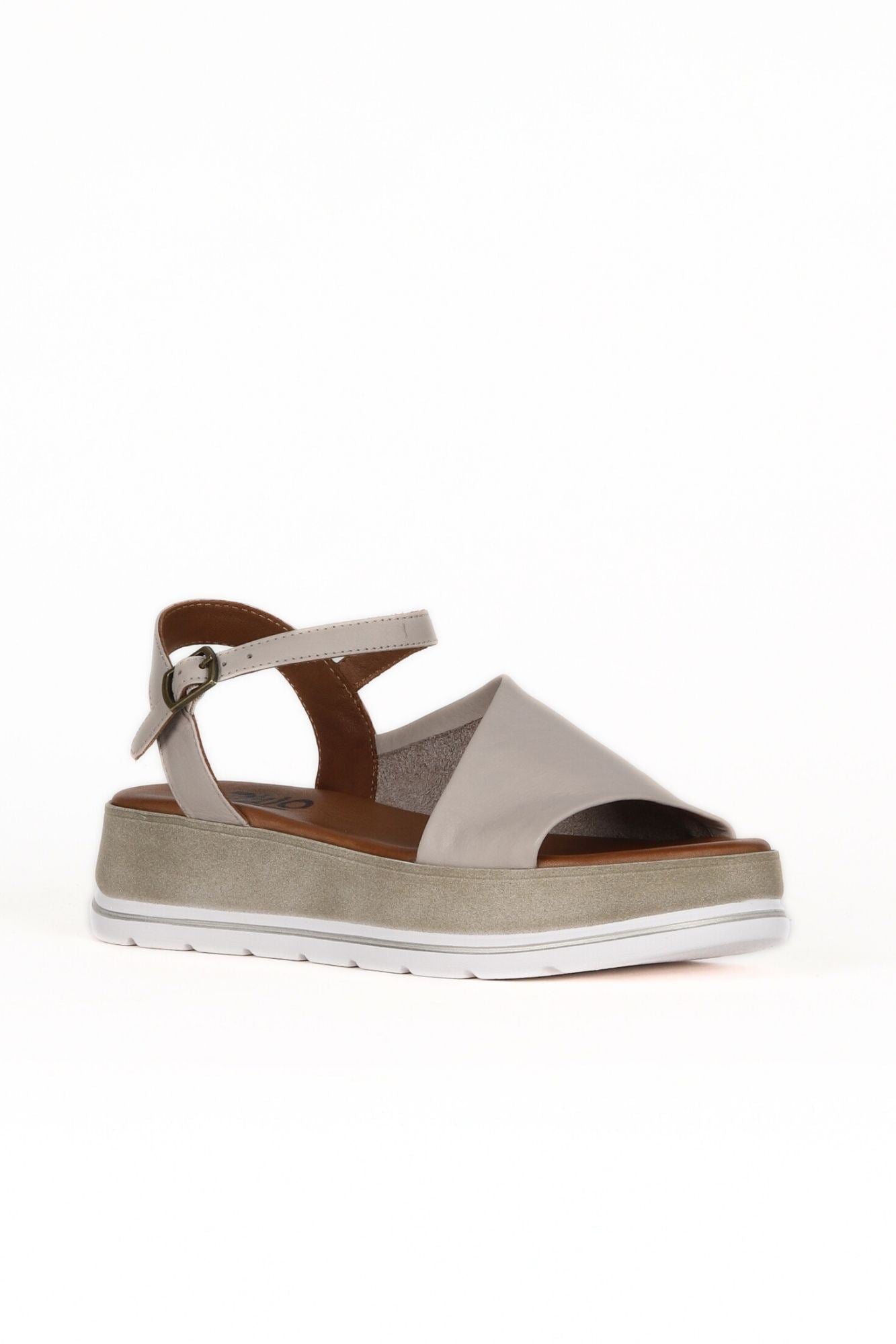 Bueno Women's Leather Flat Sandal