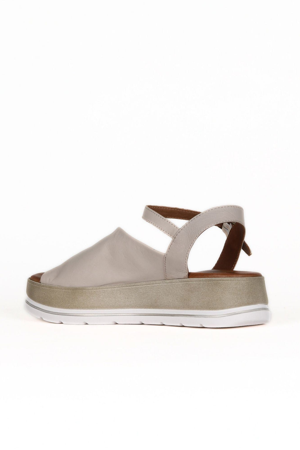 Bueno Women's Leather Flat Sandal