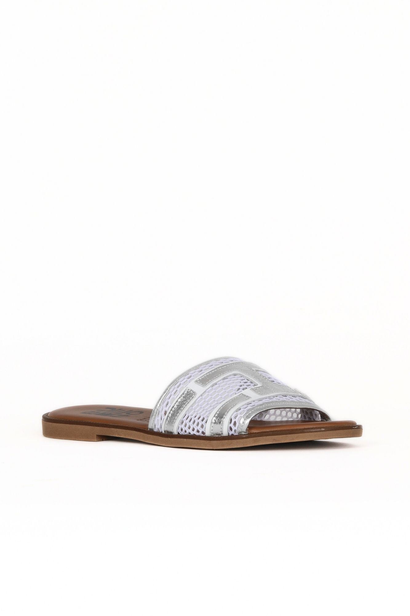 Bueno Women's Leather Flat Slipper