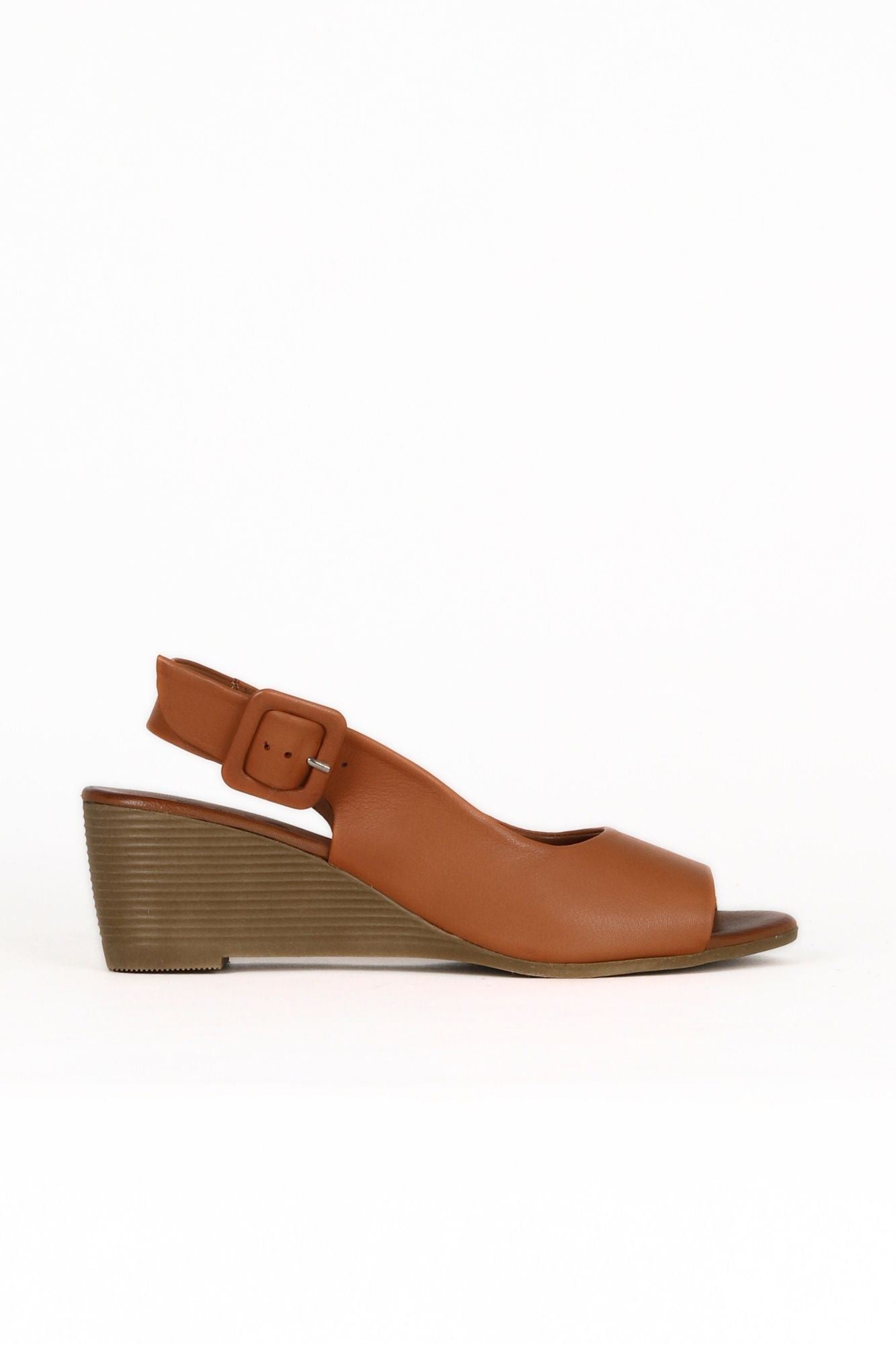 Bueno Women's Leather Wedge Sandal