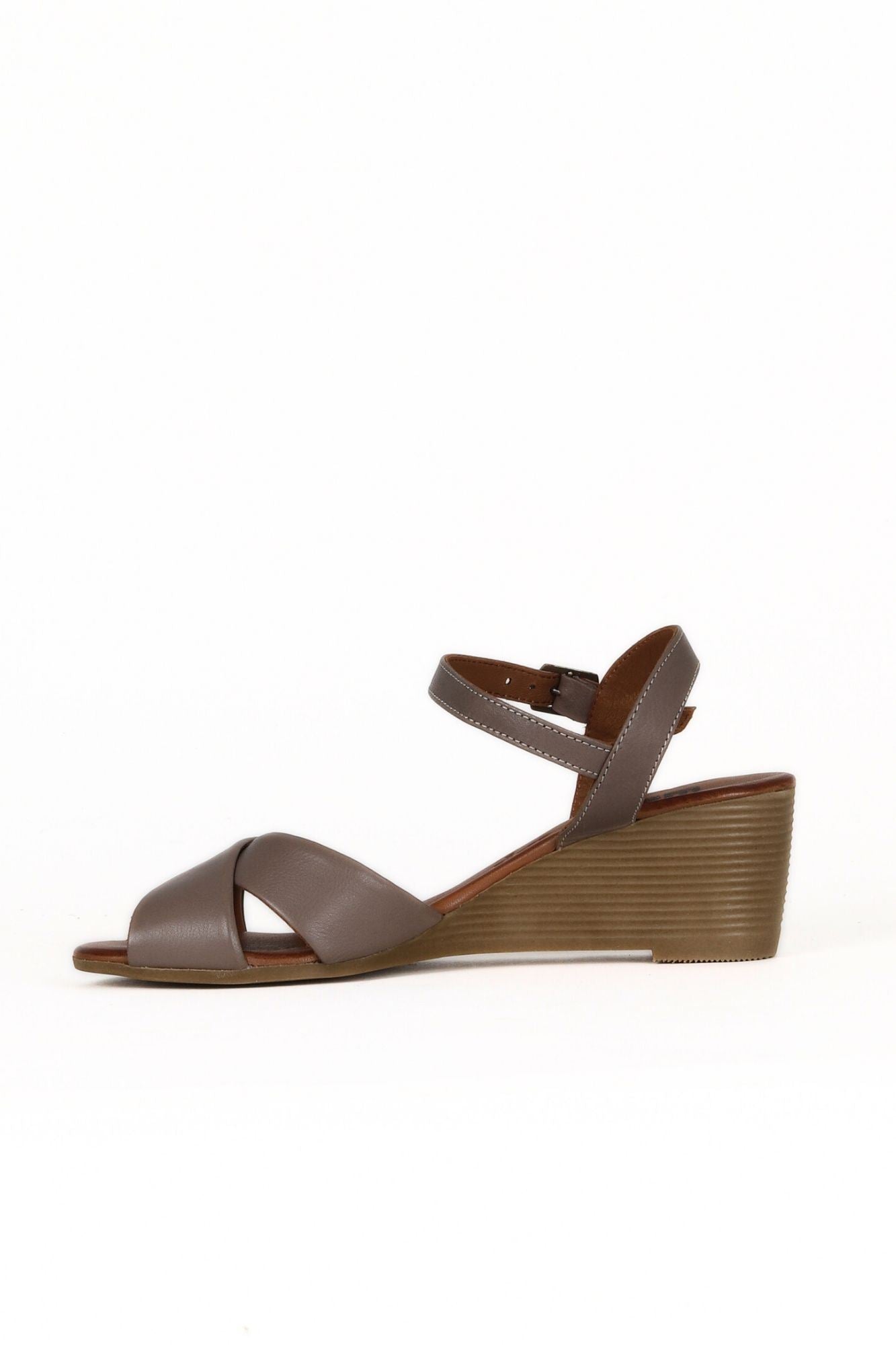 Bueno Women's Leather Wedge Sandal