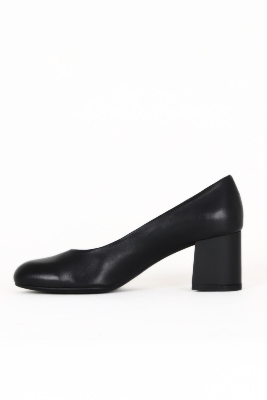 Bueno Women's Leather Heeled Shoe