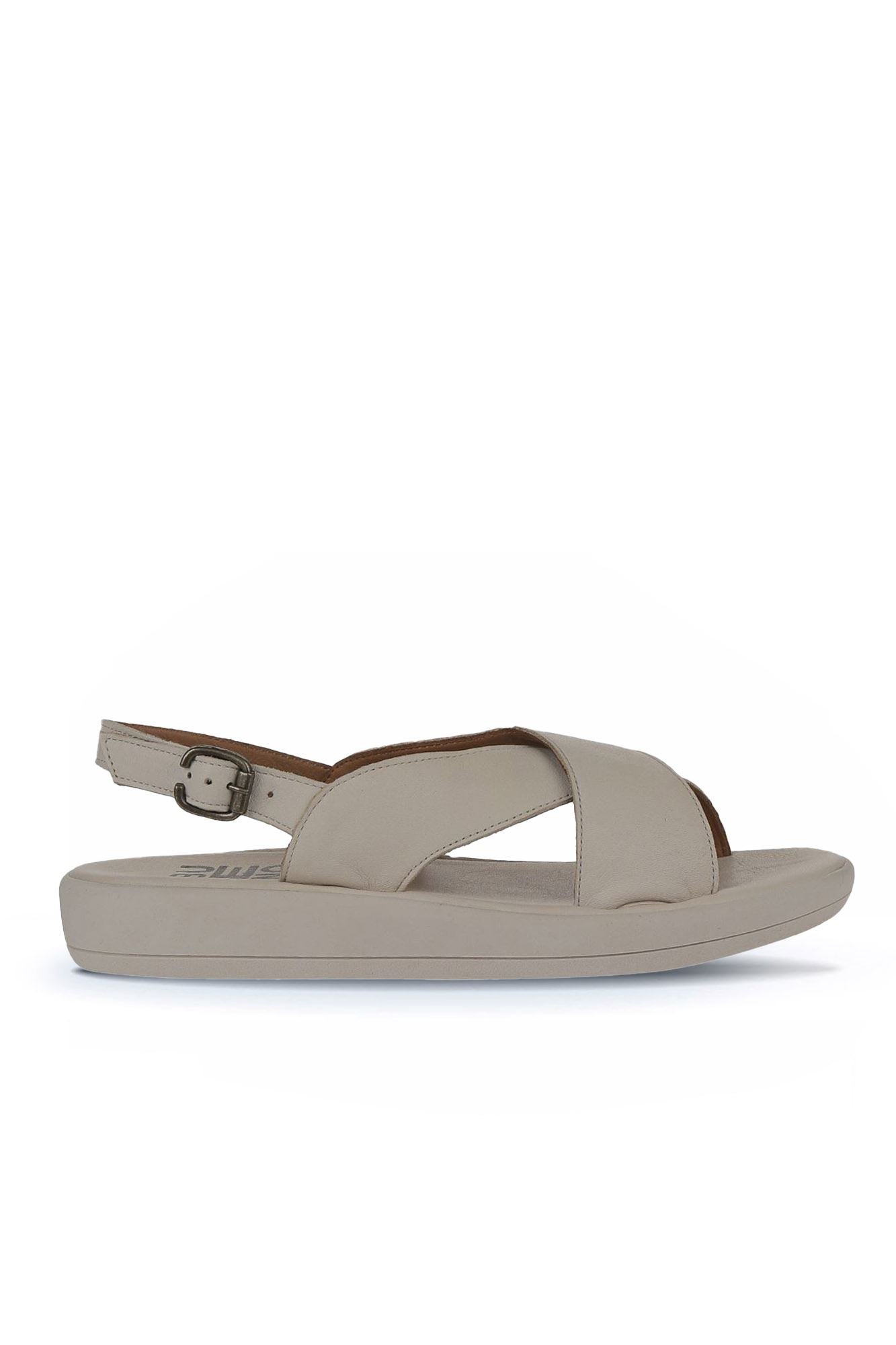 Bueno Women's Leather Flat Sandal