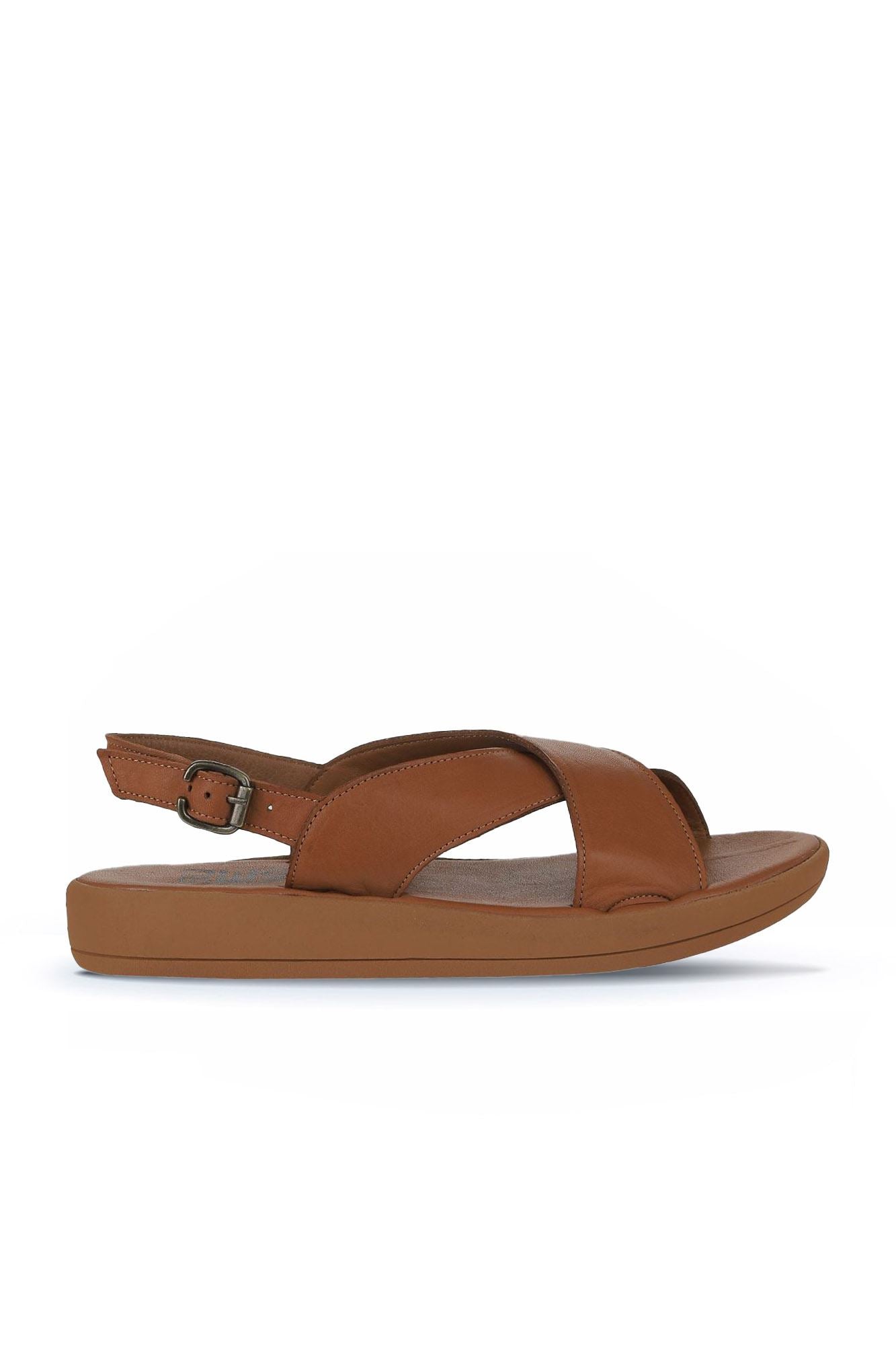 Bueno Women's Leather Flat Sandal