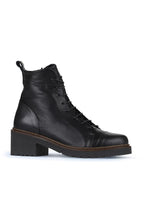 Bueno Women's Leather Heeled Boot