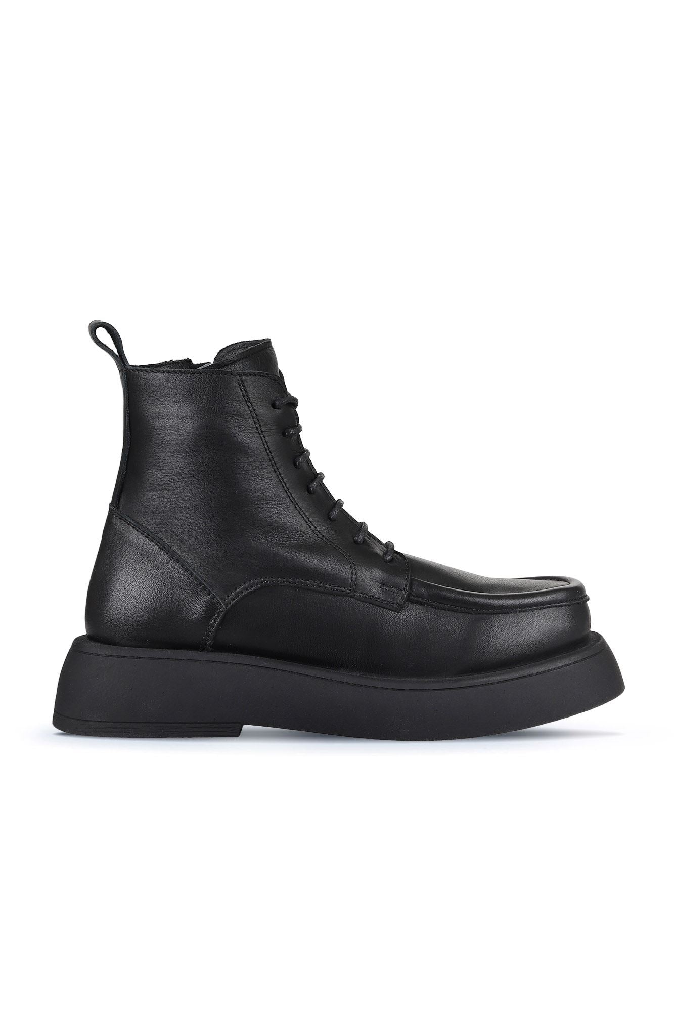 Bueno Women's Leather Wedge Boot