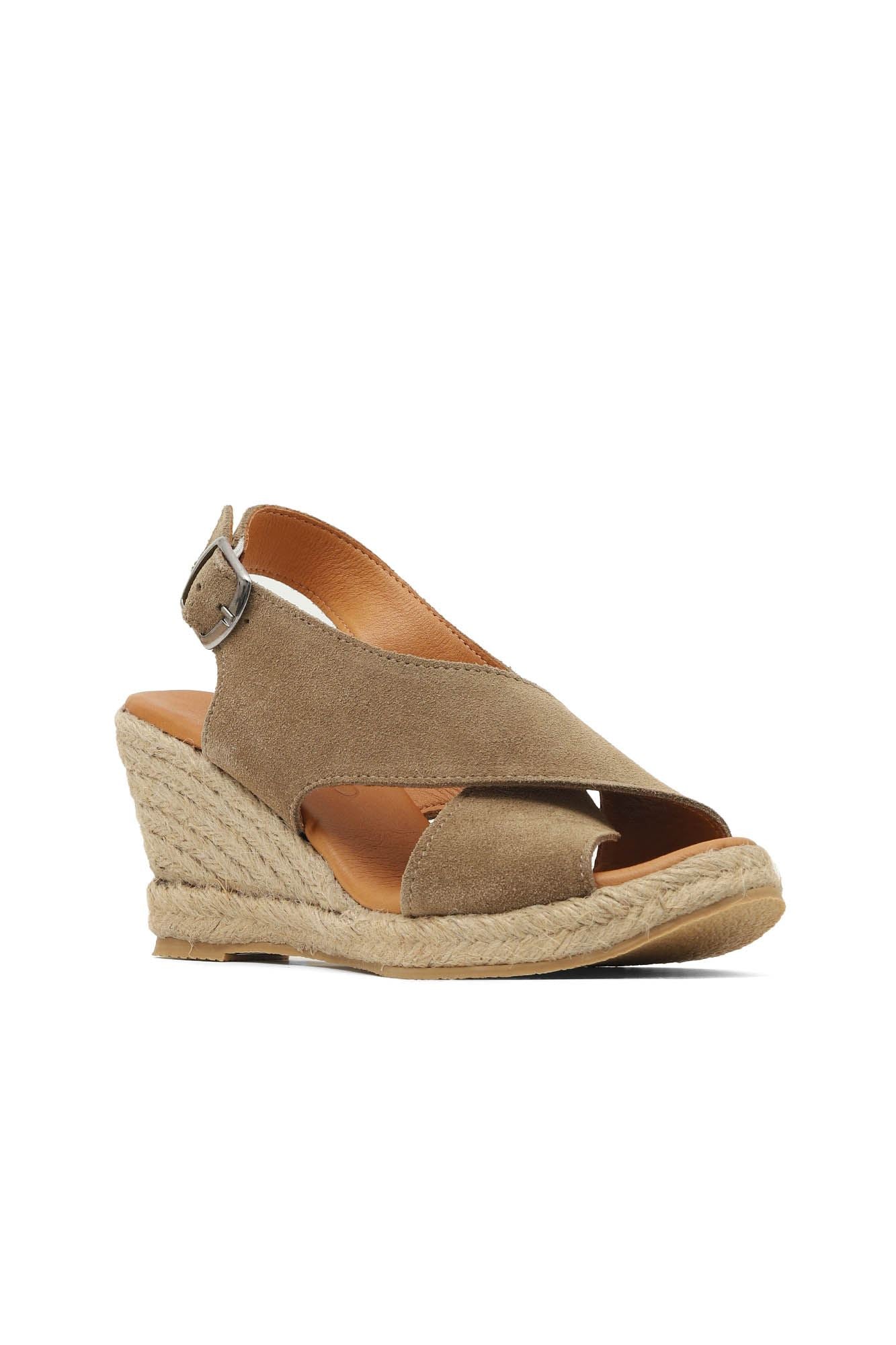 Bueno Women's Leather Wedge Sandal
