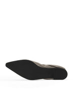 Bueno Women's Leather Ballerina