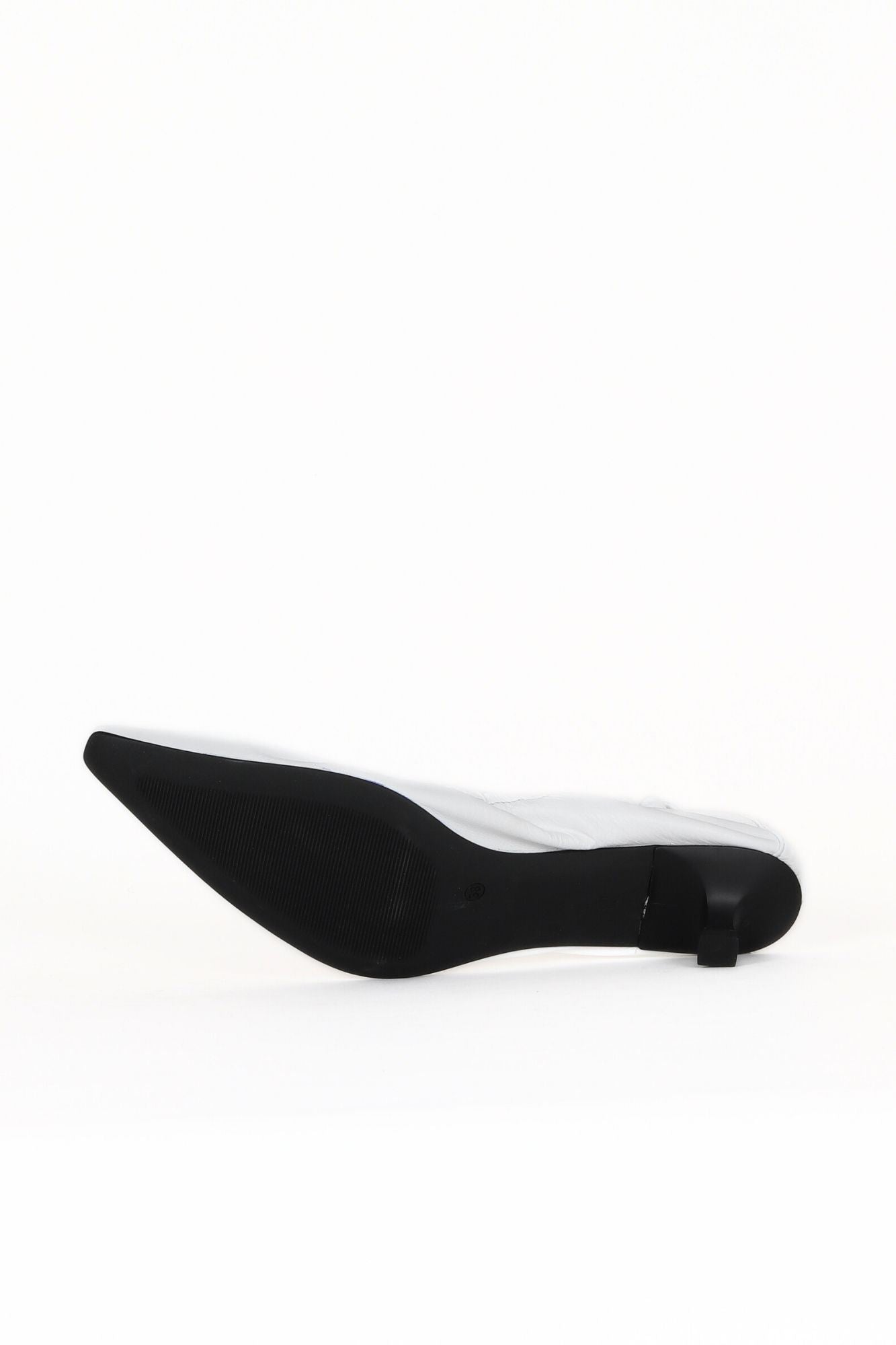 Bueno Women's Leather Heeled Shoe