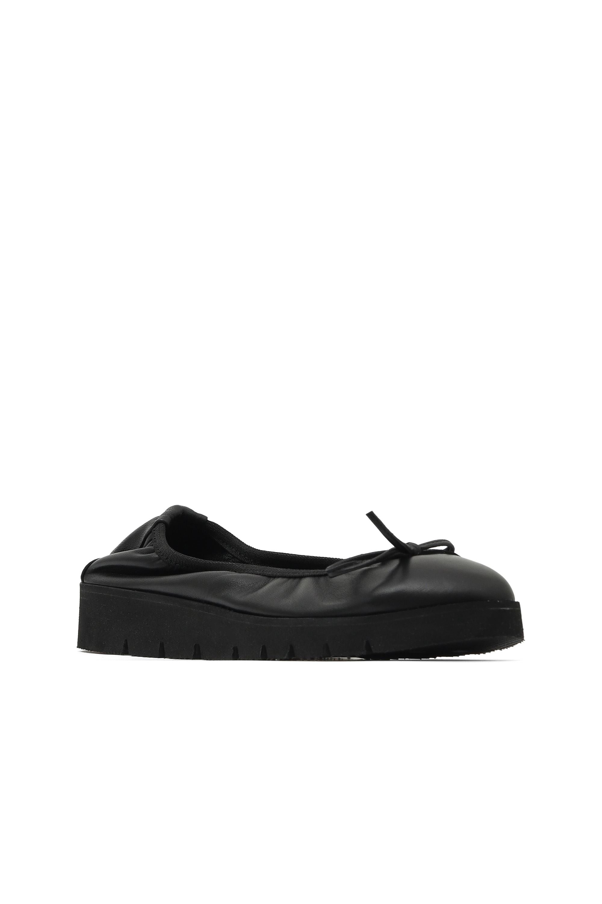 Bueno Women's Leather Ballerina