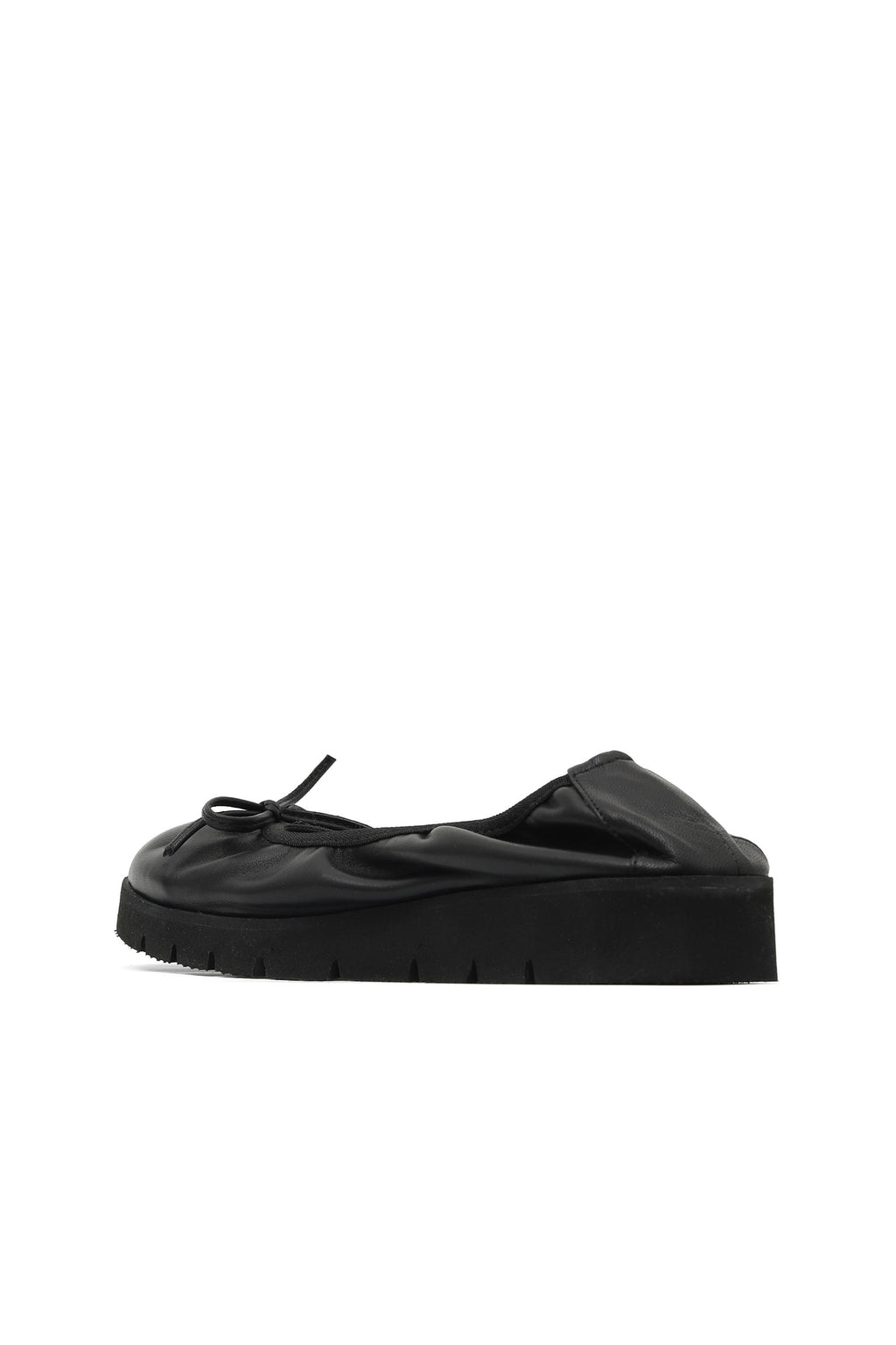 Bueno Women's Leather Ballerina