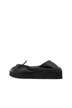 Bueno Women's Leather Ballerina