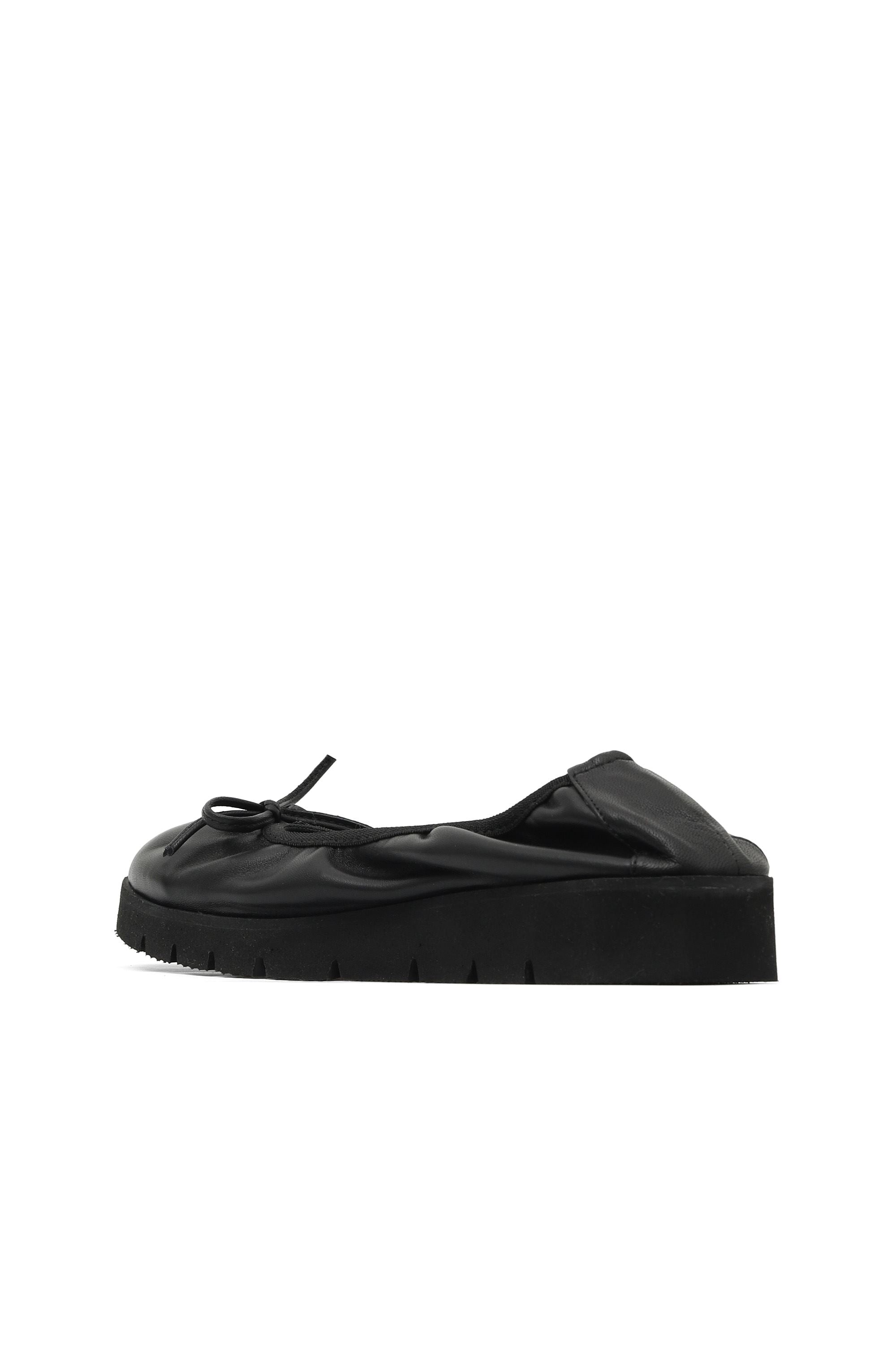 Bueno Women's Leather Ballerina