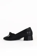 Bueno Women's Leather Low-Heel Shoe