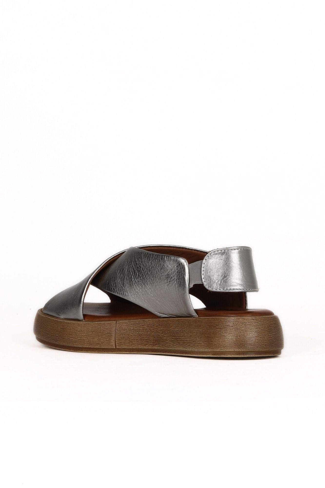 Bueno Women's Leather Flat Sandal