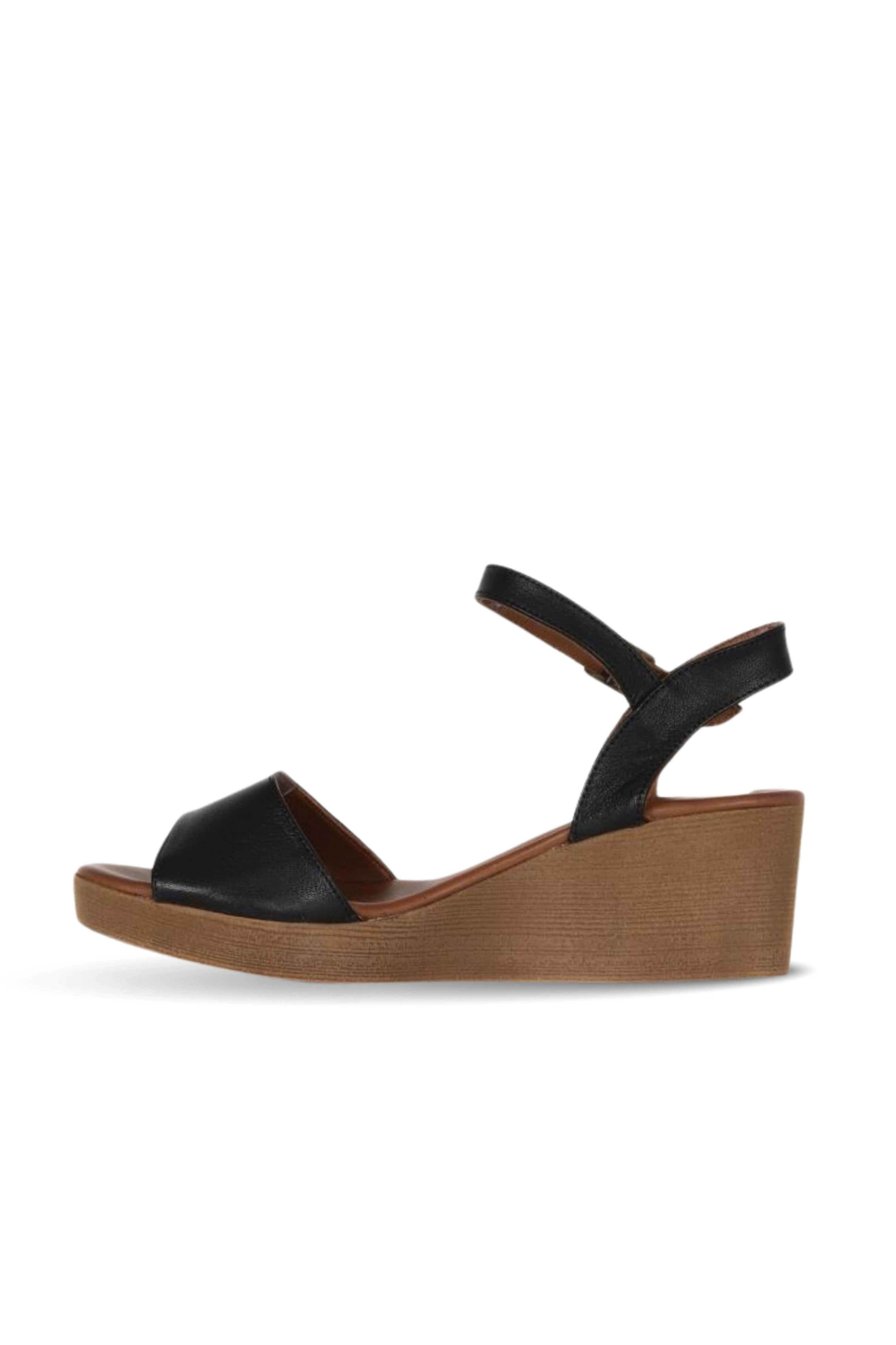 Bueno Women's Leather Wedge Sandal