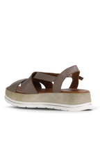 Bueno Women's Leather Flat Sandal